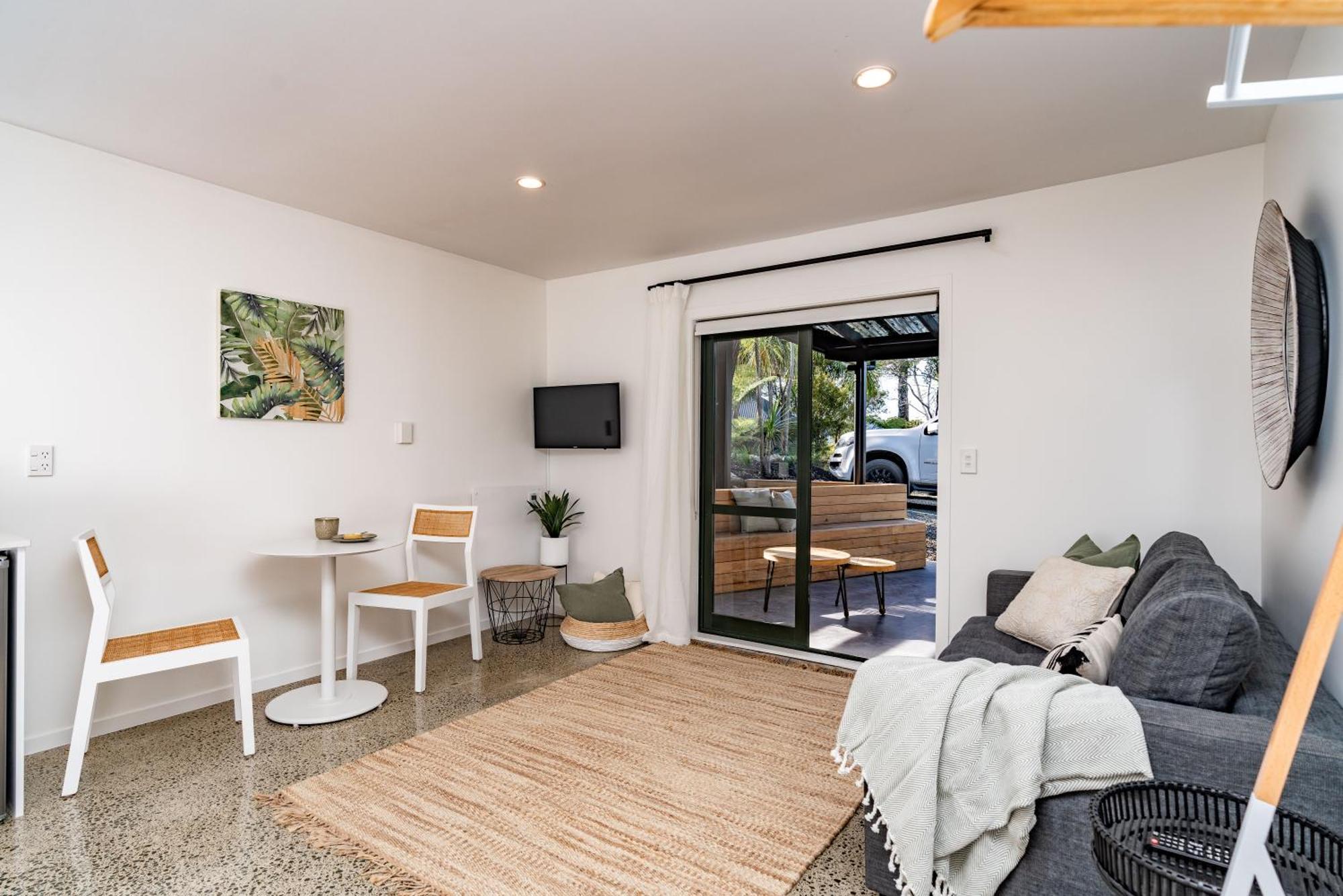 Tui & Nikau Cabins Mangawhai Habitación foto